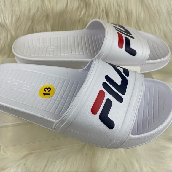 FILA MAN SLIDES - Picture 2 of 5